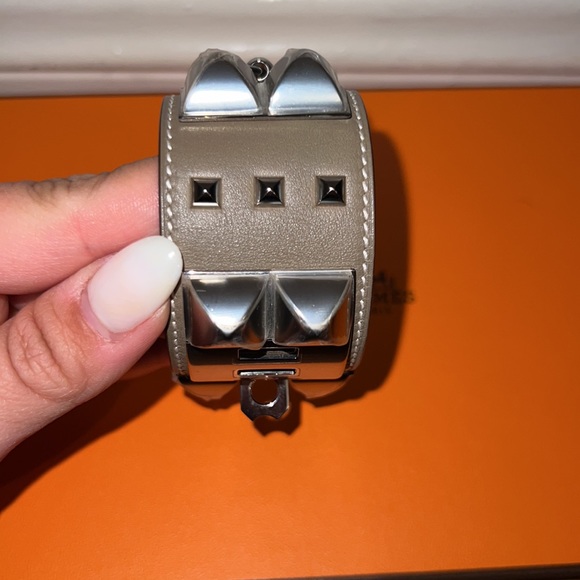 Authentic Hermes Collier de Chien CDC STUDDED Swift Etoupe Bracelet T2 - Picture 11 of 11